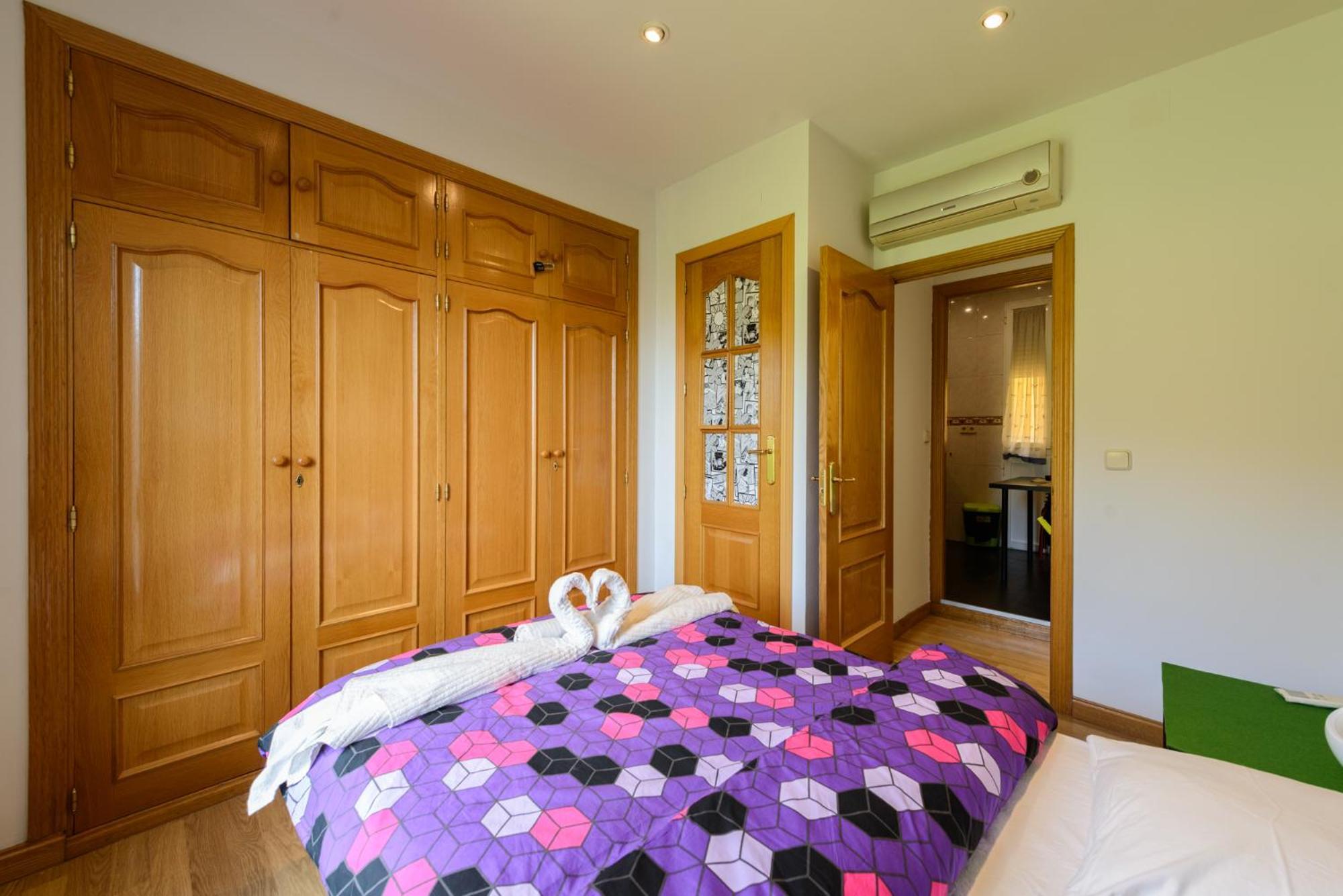 Amplio Piso En Madrid Centro Con Vistas Al Templo De Debod Apartamento Exterior foto